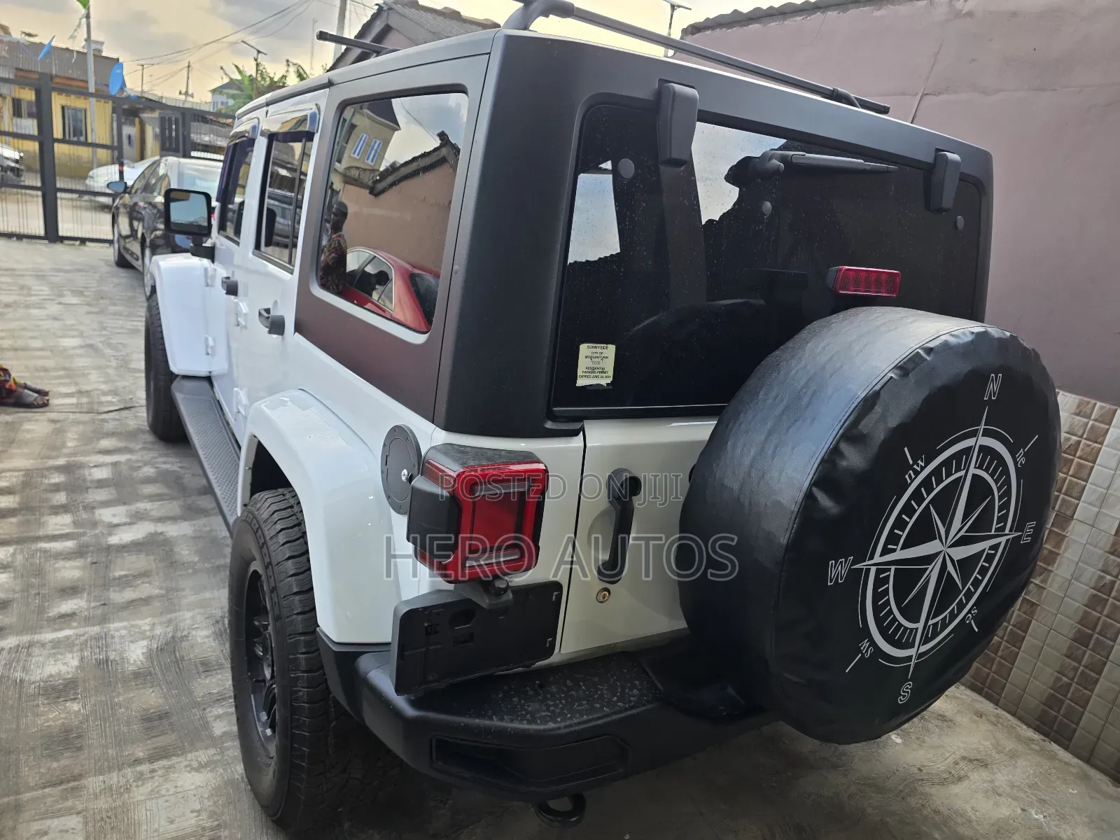 Jeep Wrangler Sahara 2013 White