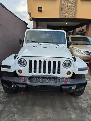 Jeep Wrangler Sahara 2013 White