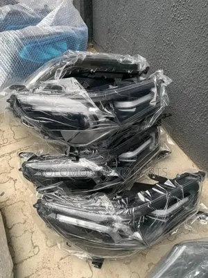 Headlamp/Headlight Toyota Hilux 2020 2022 2025 Set