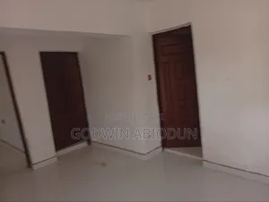 Furnished 2bdrm Block of Flats in Akute Ajuwon for rent