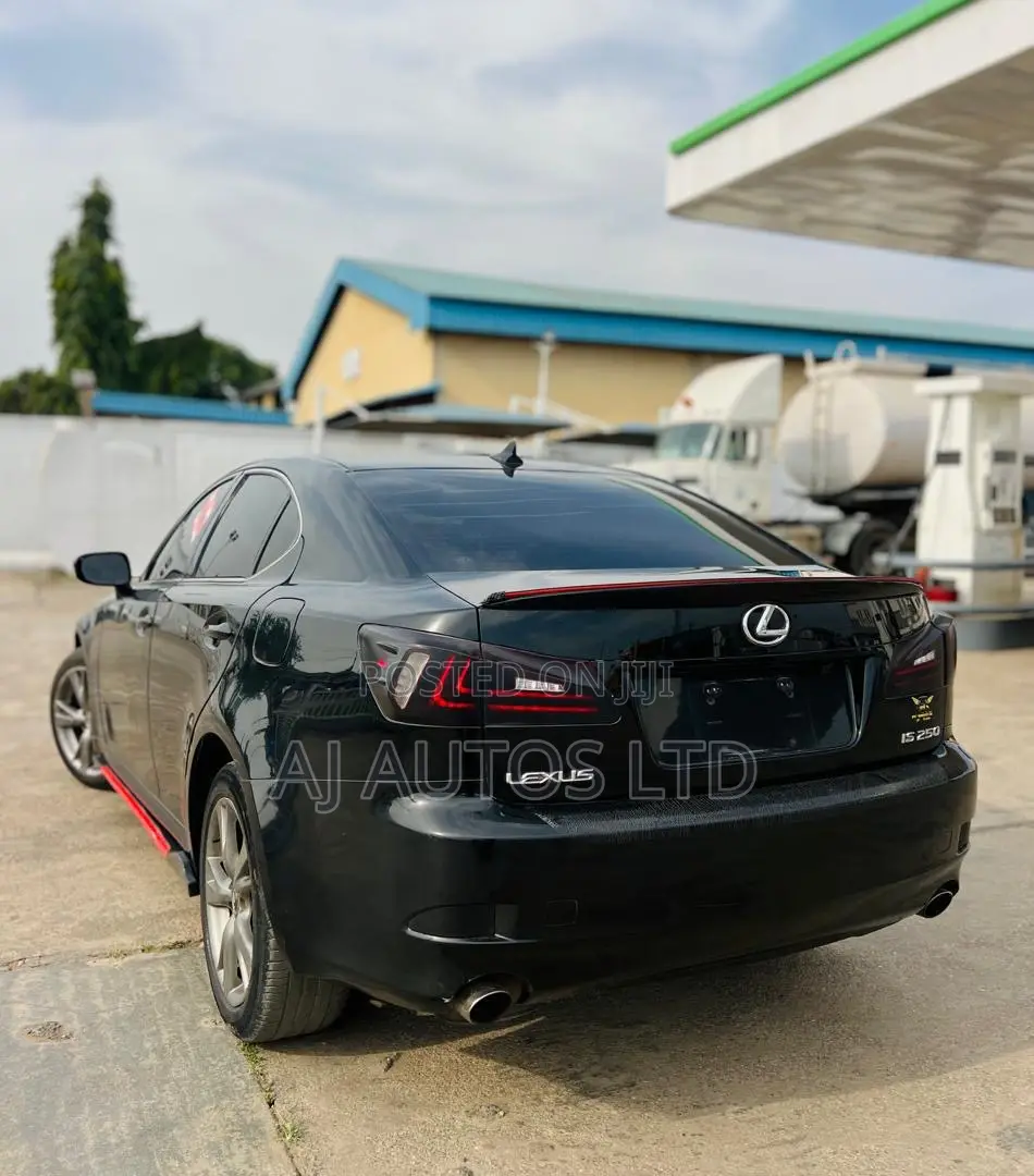 Lexus IS 250 2013 Black