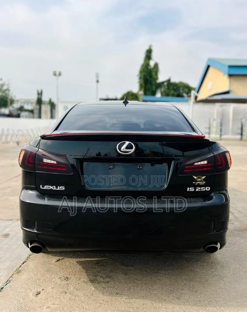 Lexus IS 250 2013 Black
