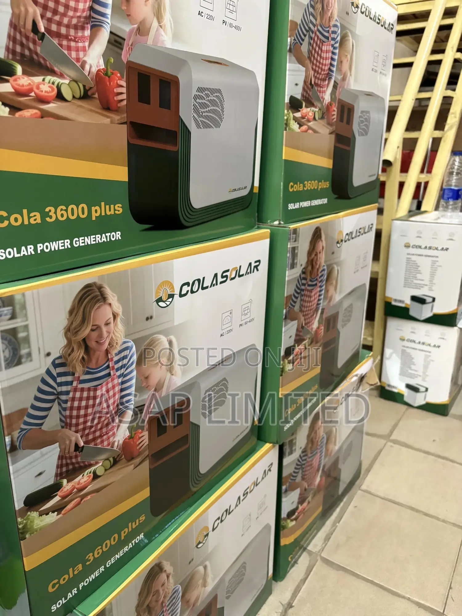 Cola 3.6kwh Solar Generator
