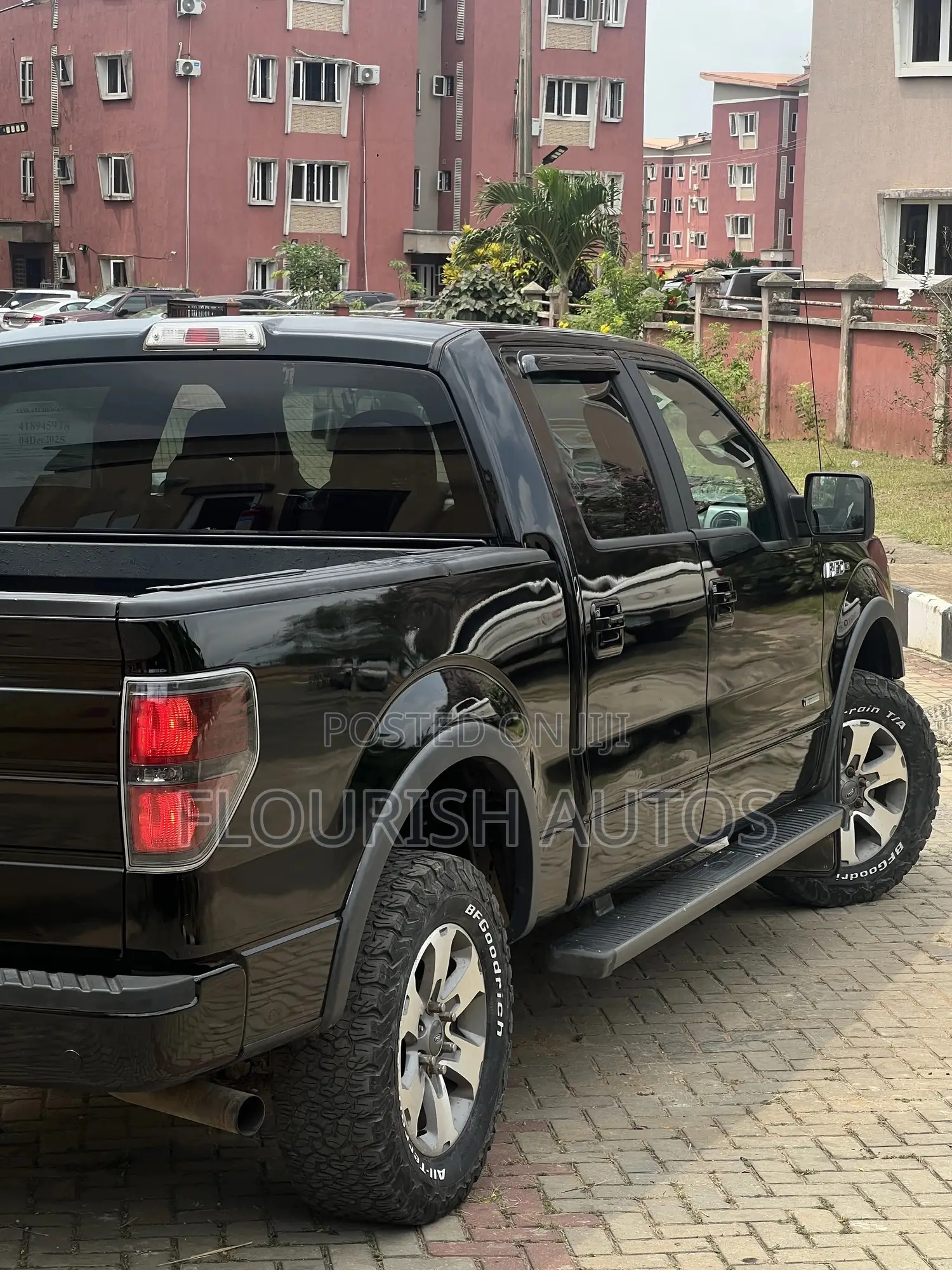 Ford F-150 2011 Black