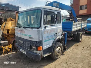 Iveco Tipper Hiab 4tons Foreign Used