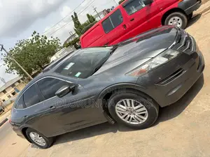 Honda Crosstour 2012 Gray