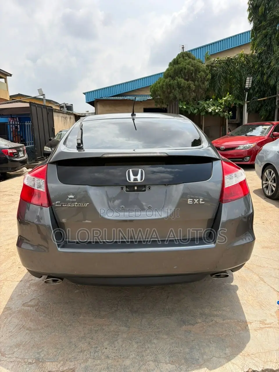 Honda Crosstour 2012 Gray