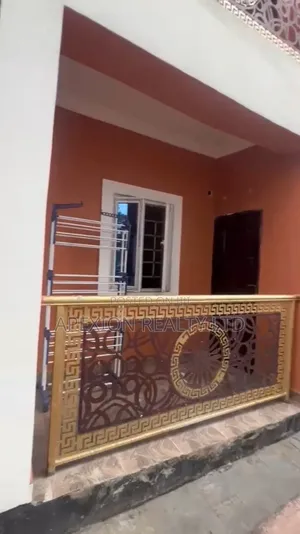 1bdrm Block of Flats in Apexion Estate, Rumuigbo for rent