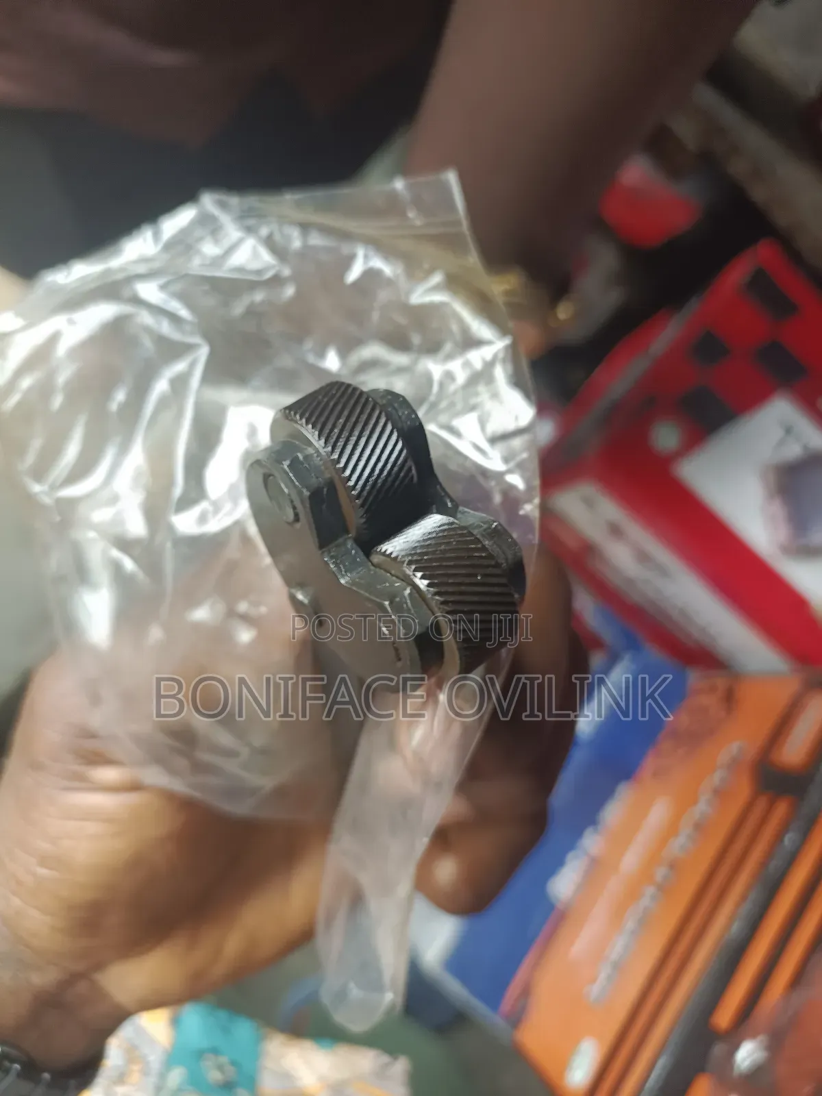 Knurling Tool Holder