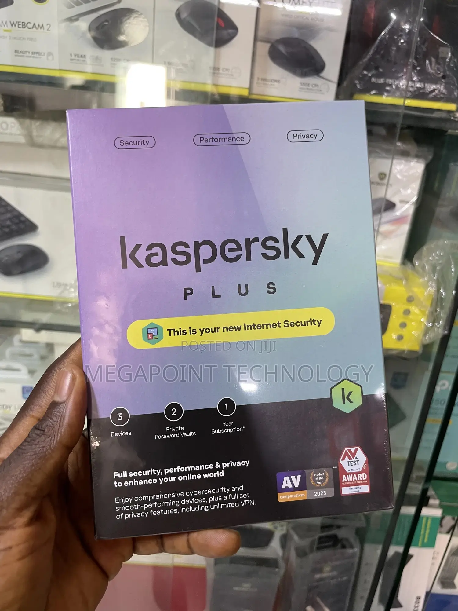 Kaspersky Plus Internet Security 3users