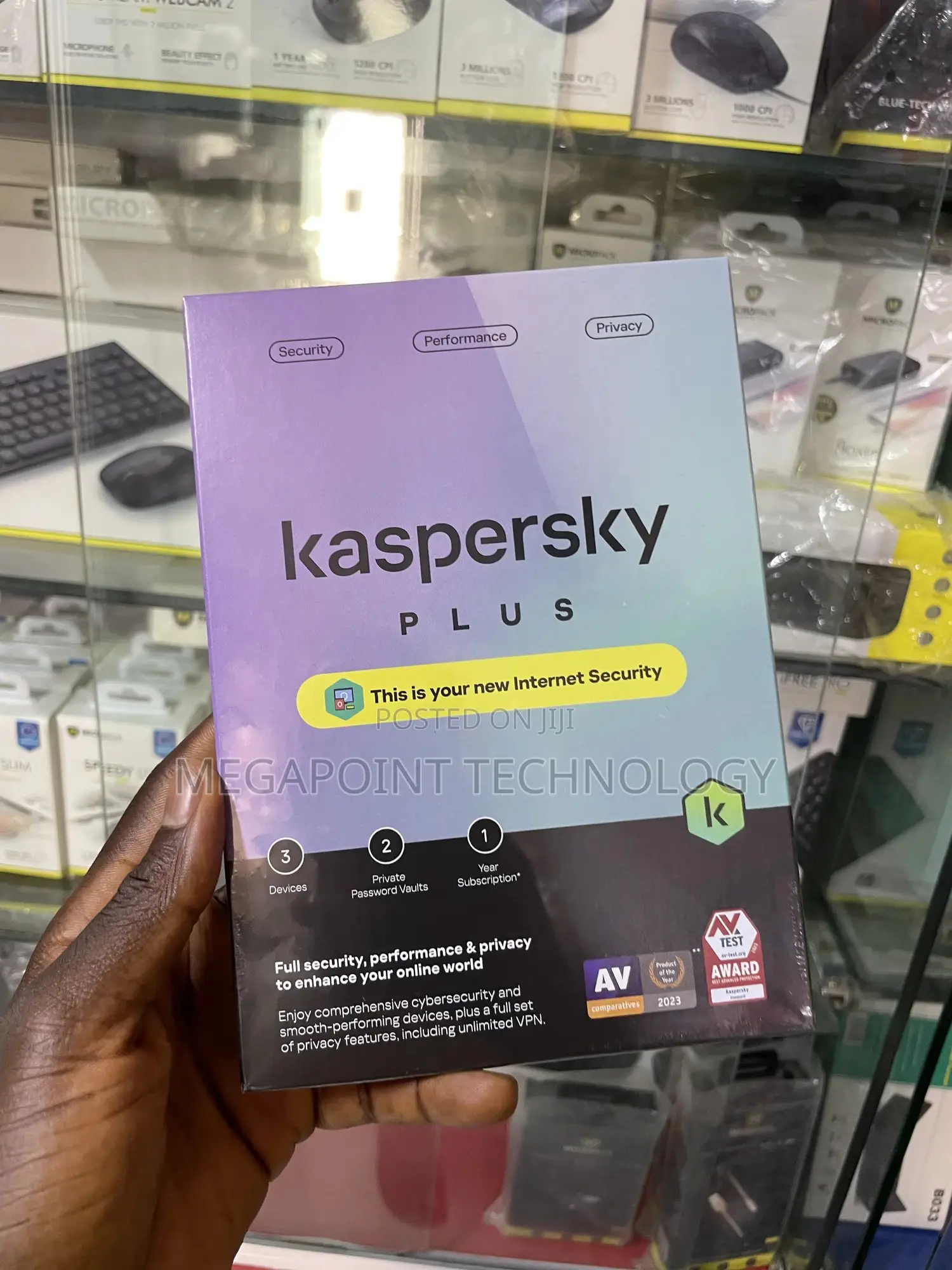 Kaspersky Plus Internet Security 3users