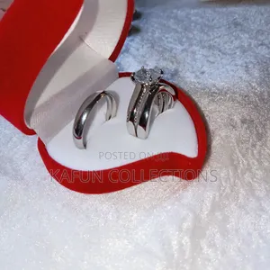 High Quality Silver Plated Zirconia Couples Wedding Rings