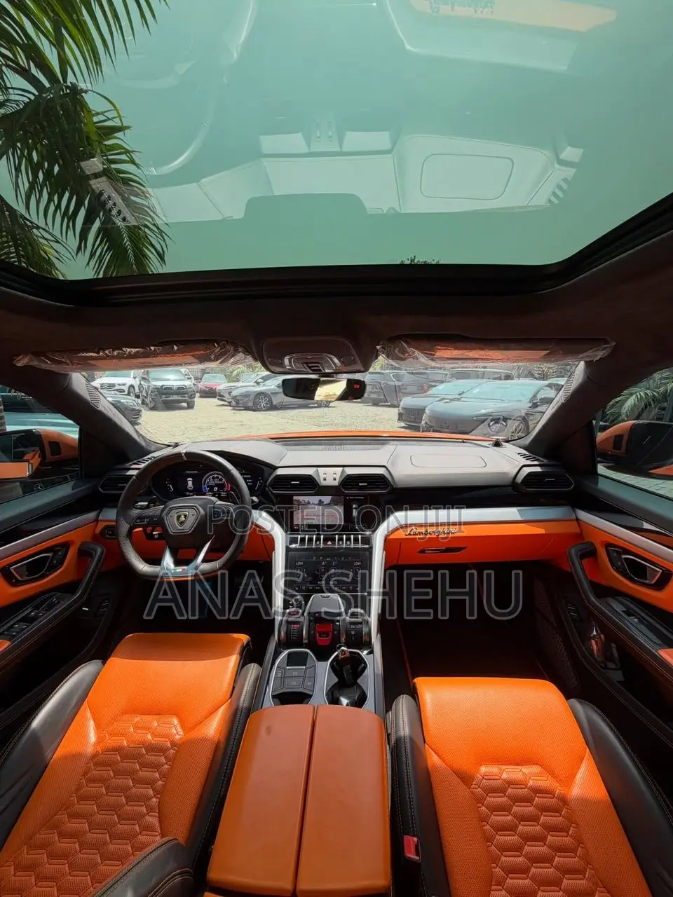 Lamborghini Urus 2022 Orange