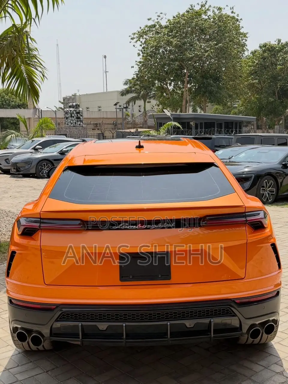 Lamborghini Urus 2022 Orange