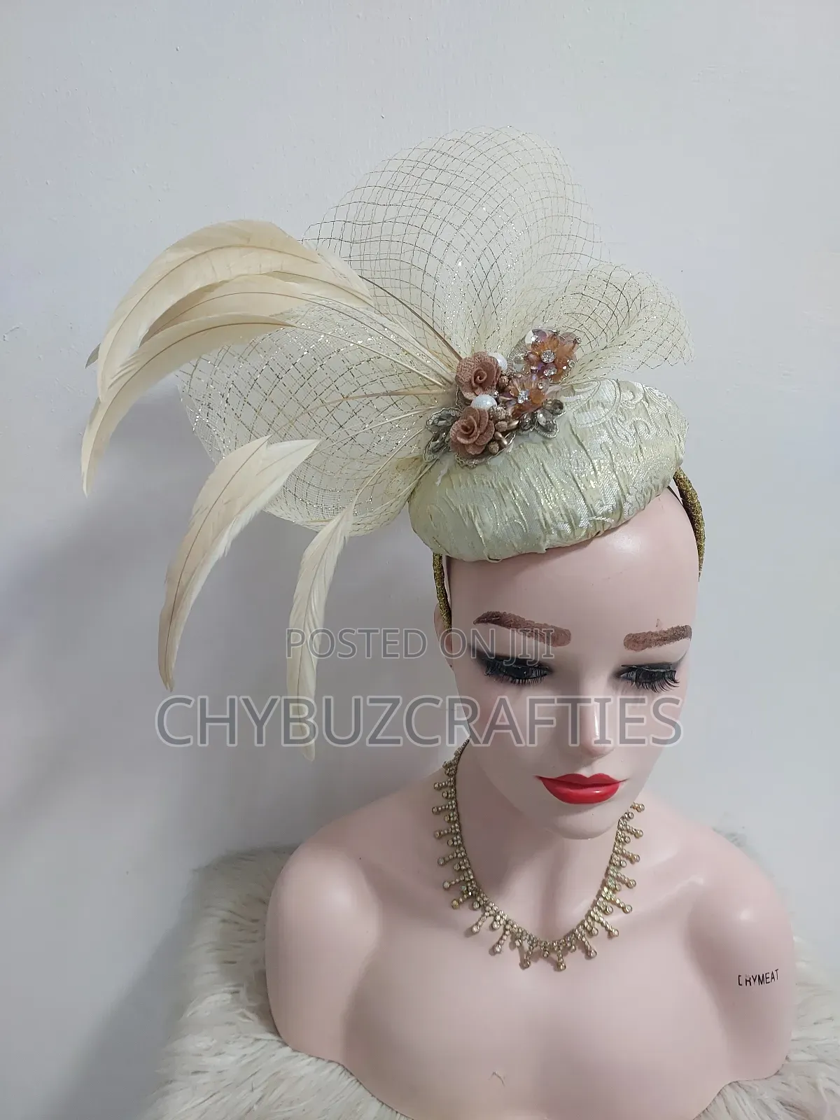 Gold Feathery Facinator