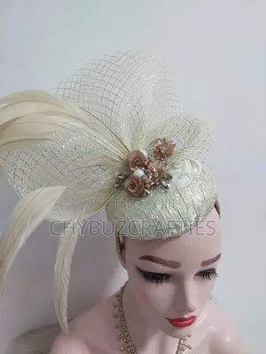 Gold Feathery Facinator
