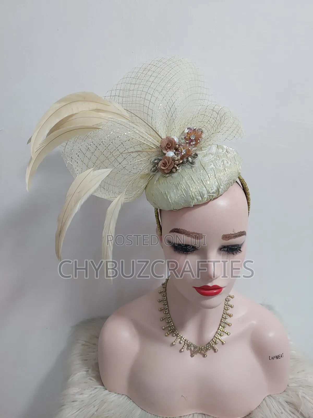 Gold Feathery Facinator