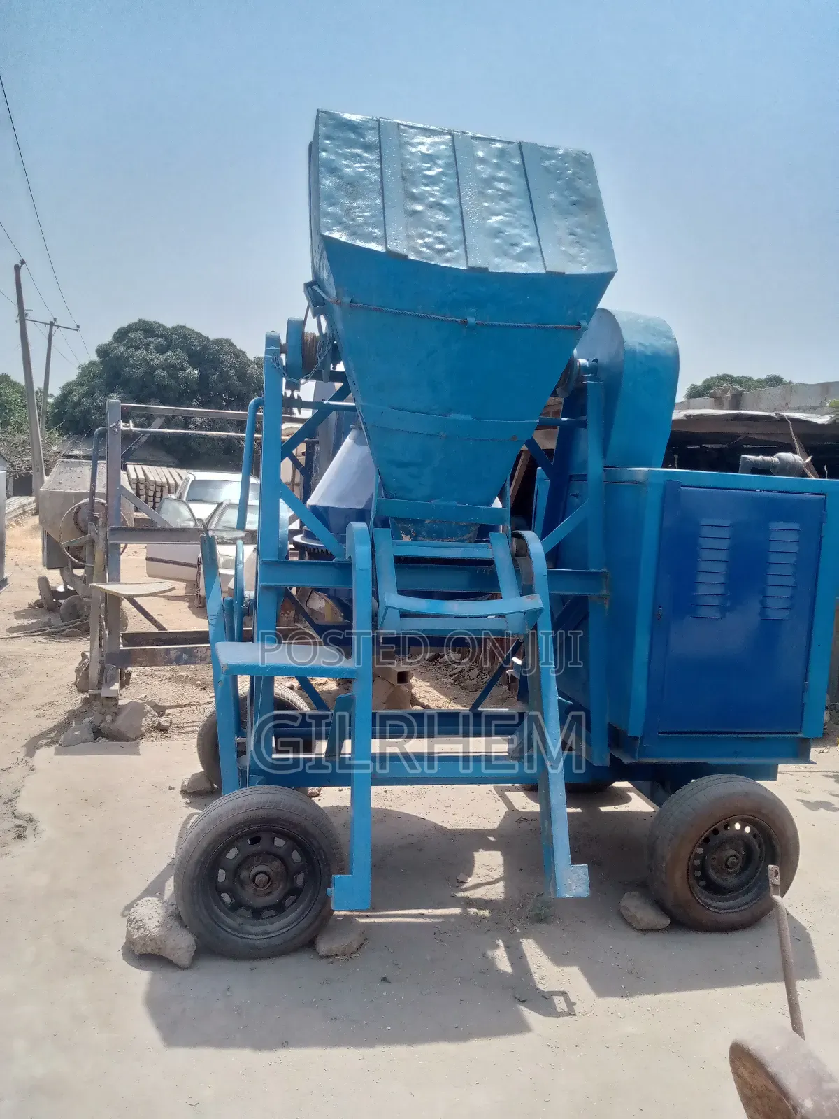 Crane Mixer