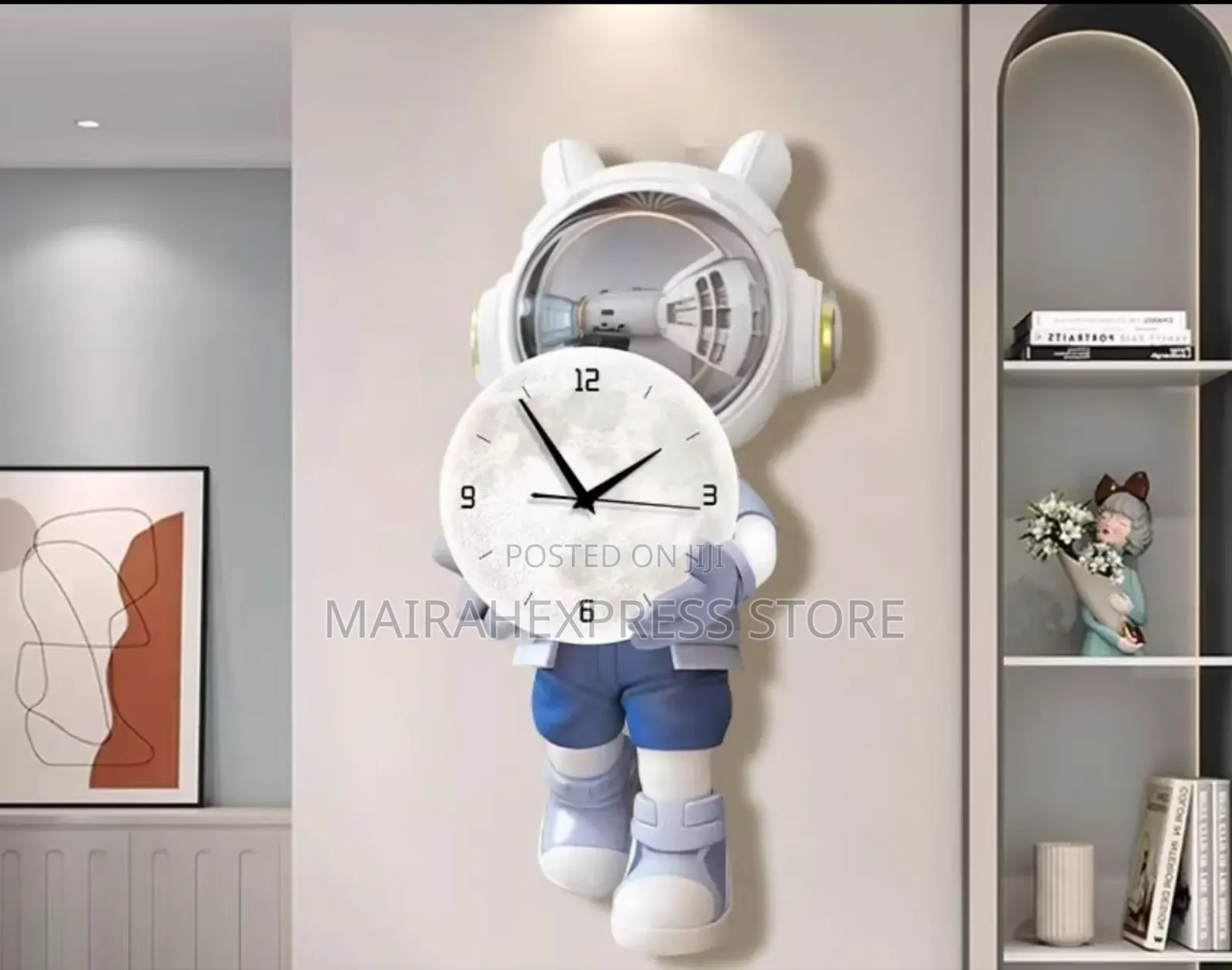 Astronaut Decorative Wall Clock Ts