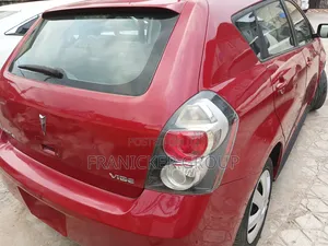 Pontiac Vibe 2008 Red