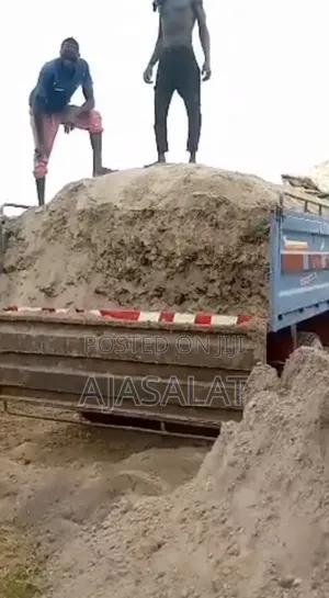 20 Ton Granite and Sharp Sand