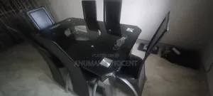 6 Set Dining Table