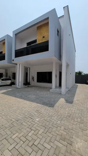 3bdrm Townhouse / Terrace in Sangotedo for rent