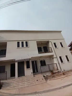 10bdrm Block of Flats in Bodija for rent