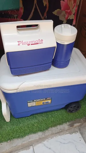Insulated Cooler With 2 Wheel - 48 Combo