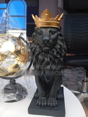 Artwork Table Decorations
