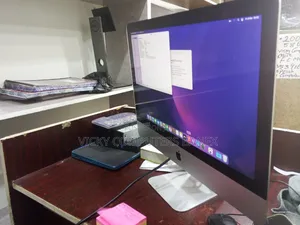 Desktop Computer Apple iMac 8GB Intel Core i5 SSD 1T