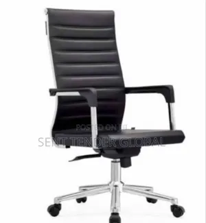10p% Pure Leather Executive Office Swivel Chair