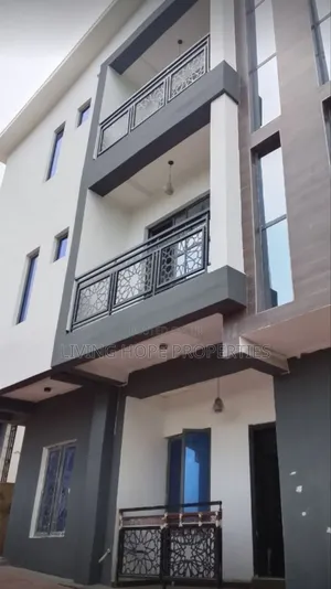 Furnished 3bdrm Apartment in Magboro Bus Stop, Obafemi-Owode for rent