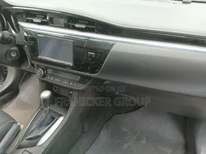 Toyota Corolla 2015 Gray