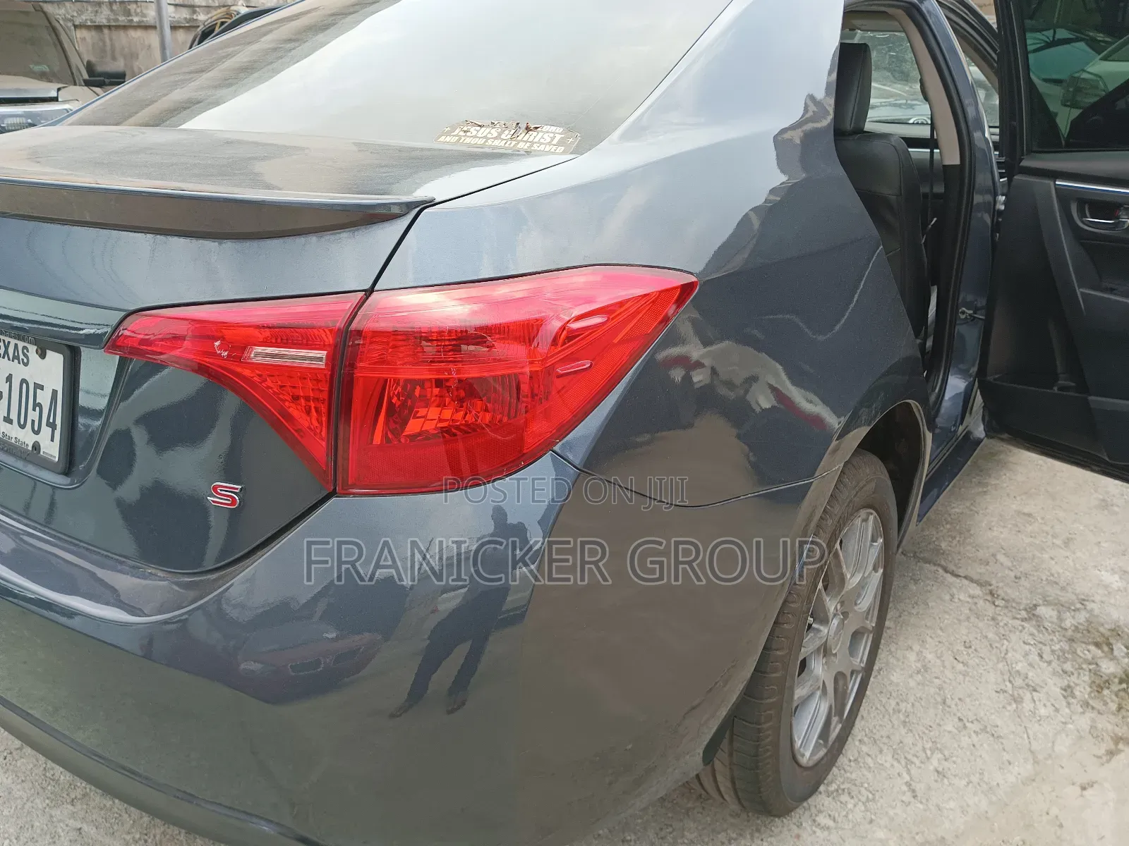 Toyota Corolla 2015 Gray