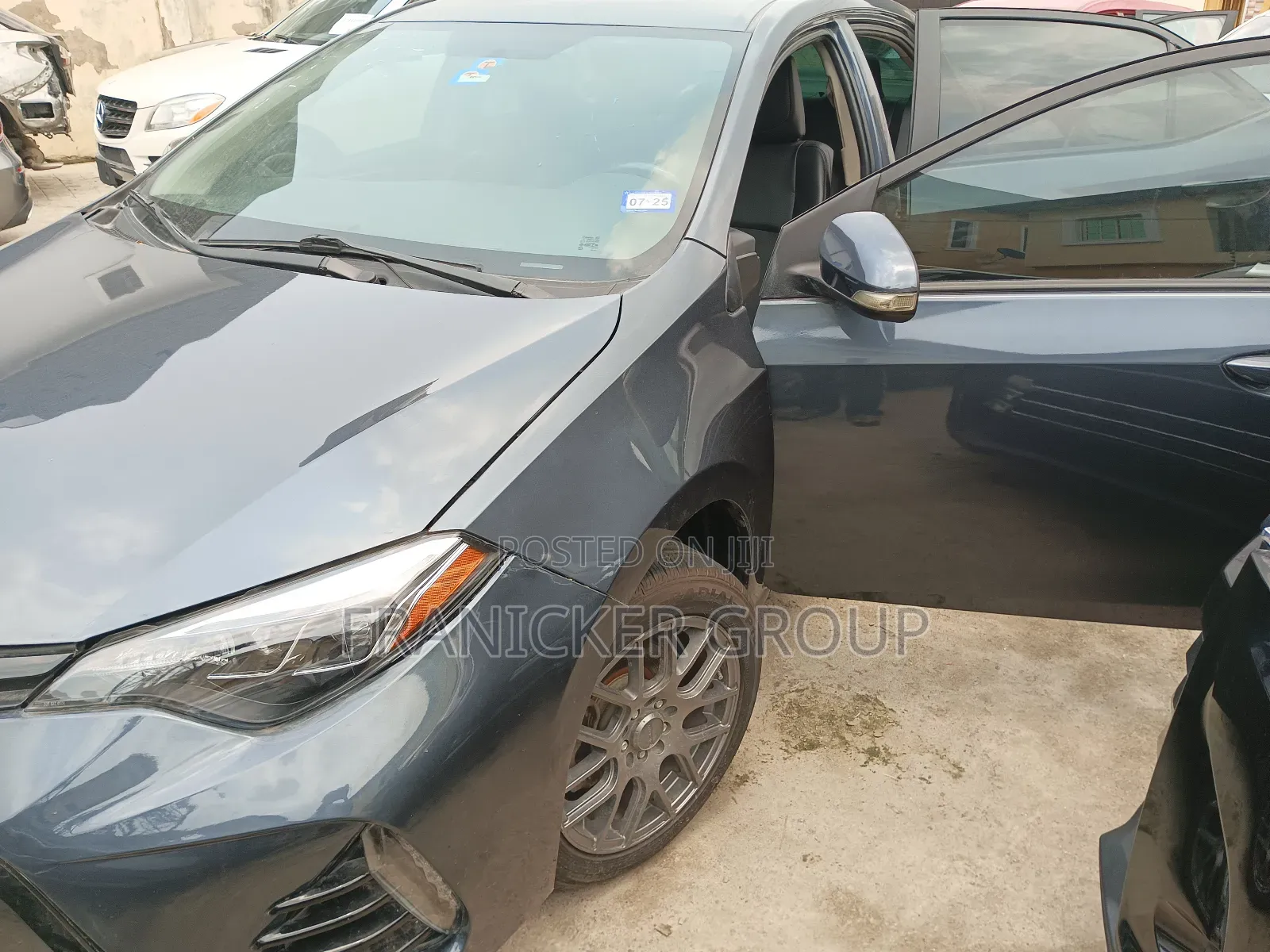 Toyota Corolla 2015 Gray