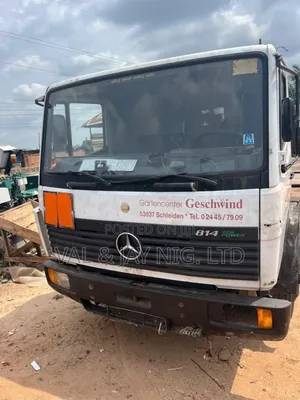 Mercedes Benz 814 Rigid Truck - Foreign Use