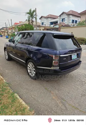 Land Rover Range Rover Vogue 2015 Blue