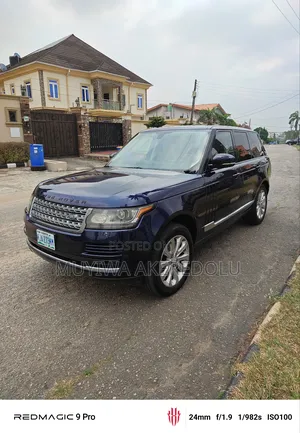 Land Rover Range Rover Vogue 2015 Blue