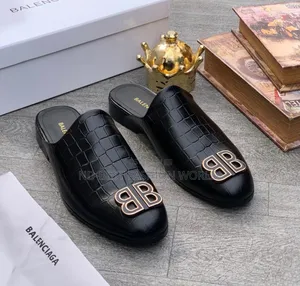 Ferragamo Leather Shoe