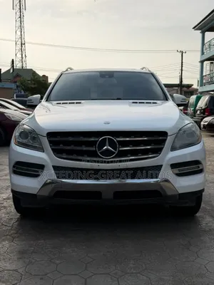 Mercedes-Benz M Class ML350 4MATIC 4dr SUV AWD (3.5L 6cyl 7A) 2015