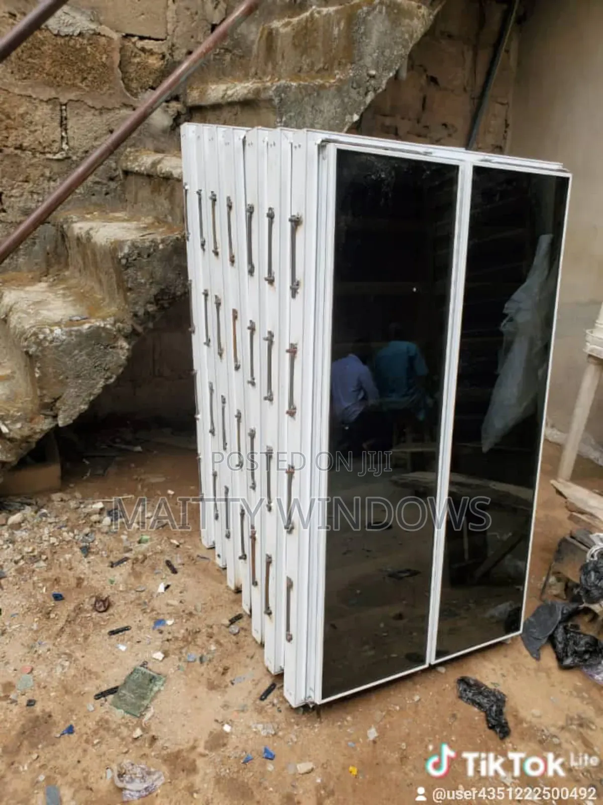 Tower Aluminum Frameless Windows