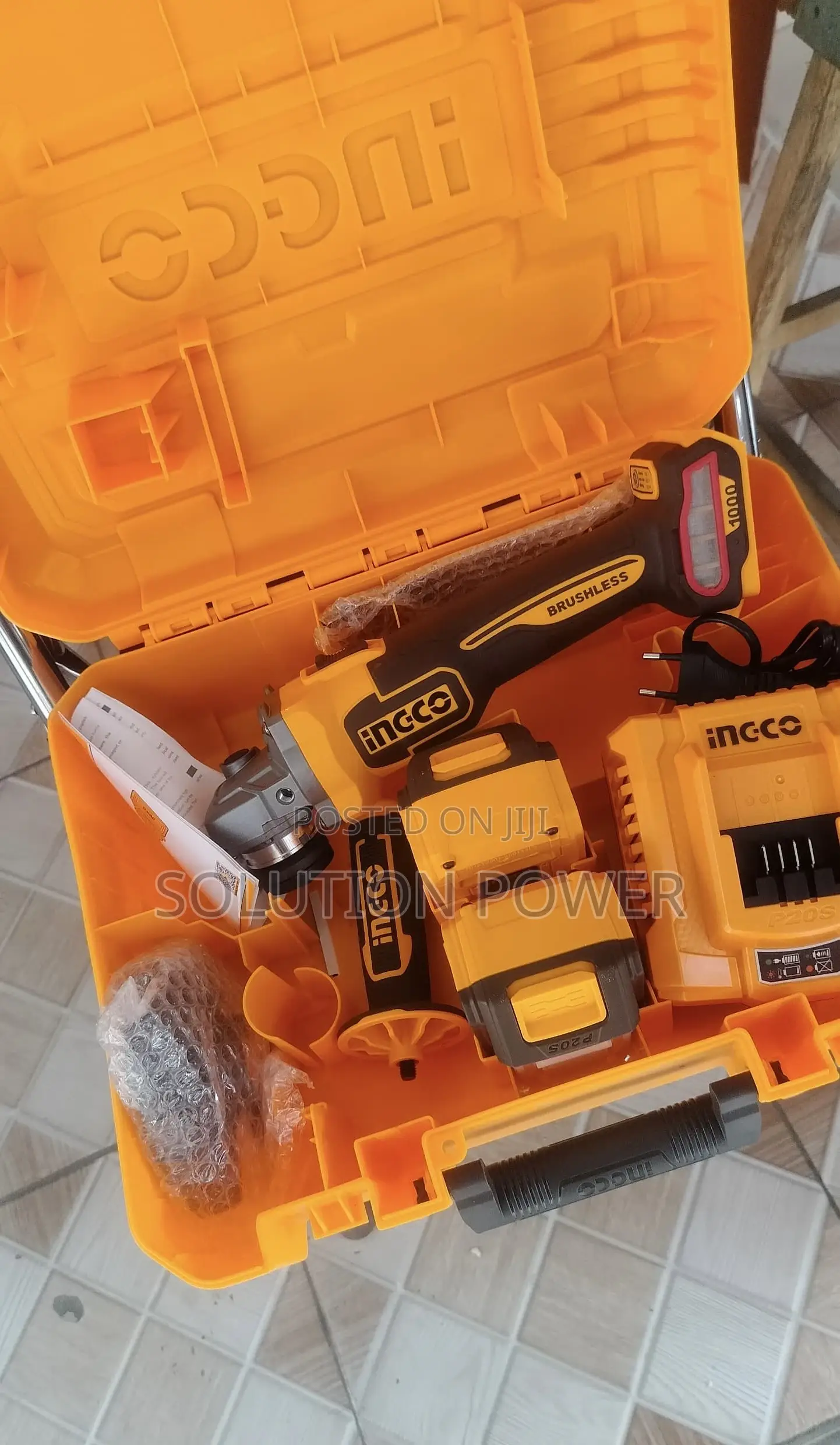 Ingco Cordless Cutting Machine