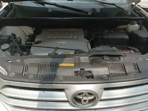 Toyota Highlander 2012 White