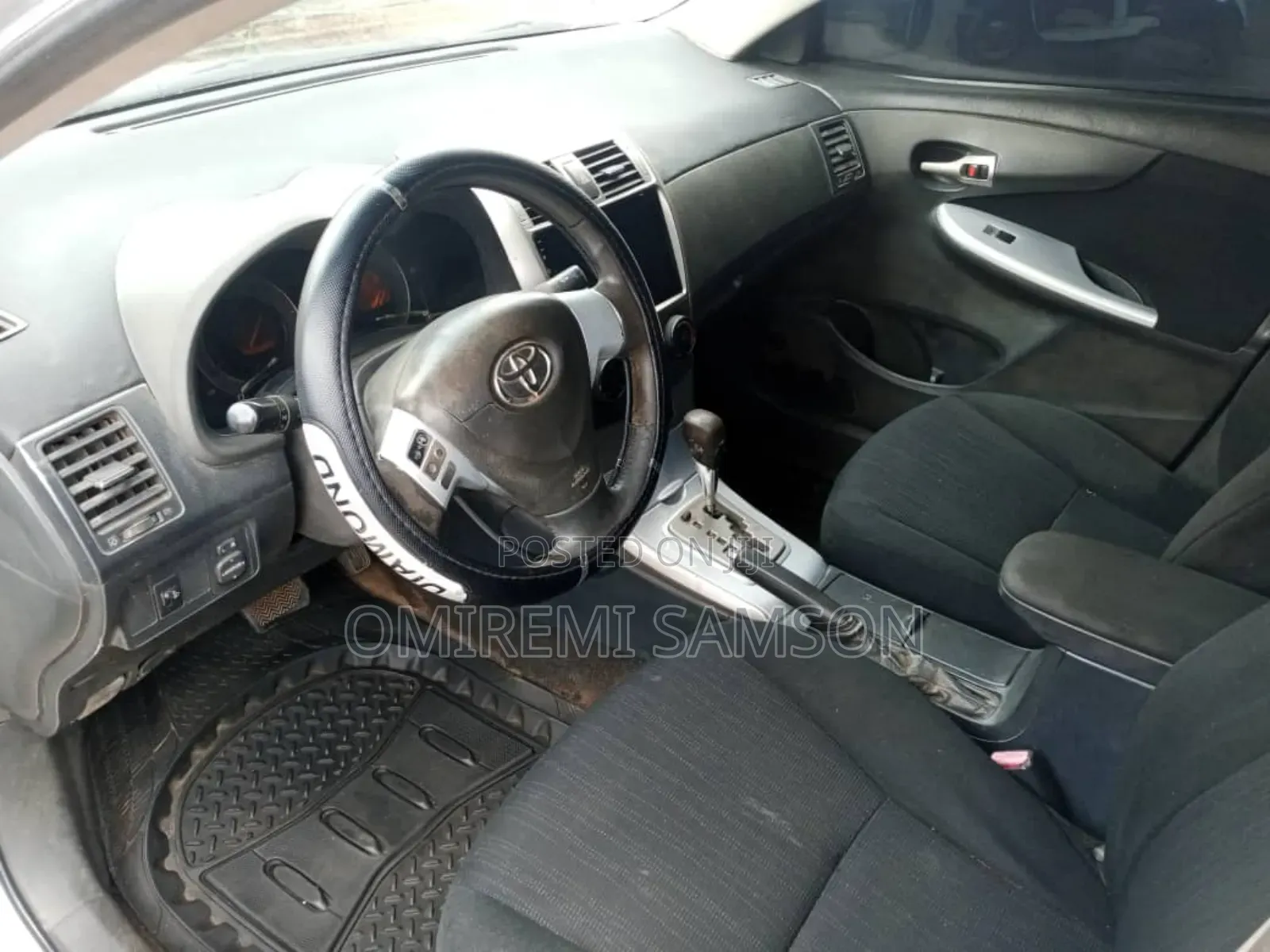 Toyota Corolla 2011 Silver
