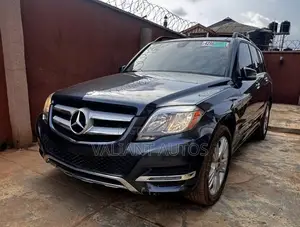 Mercedes-Benz GLK-Class 2015 Blue