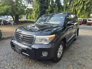 Toyota Land Cruiser 2013 Black
