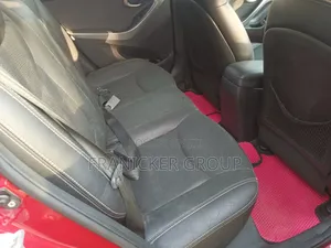 Hyundai Elantra 2012 Red