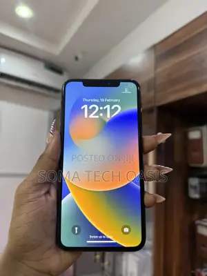 Apple iPhone 11 Pro Max 64 GB Green