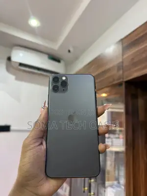 Apple iPhone 11 Pro Max 64 GB Green
